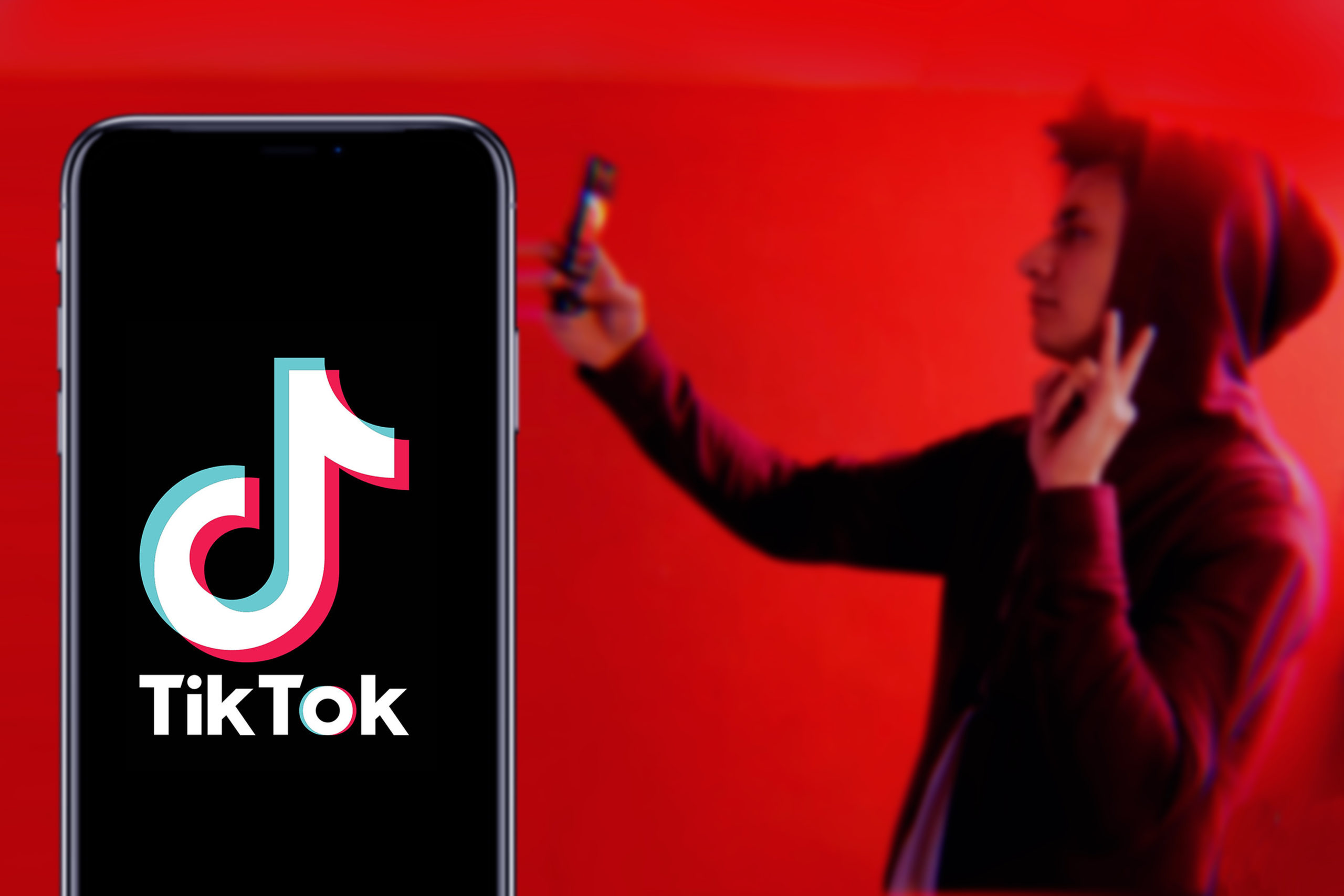 Le boom de TikTok auprès des quarantenaires : interview sur Radio Contact et Bel RTL